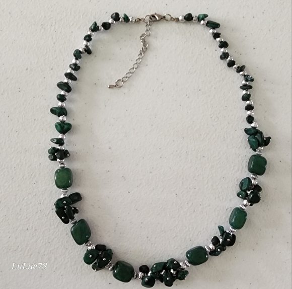 Silvertone And Green Beaded Necklace - Picture 1 of 10